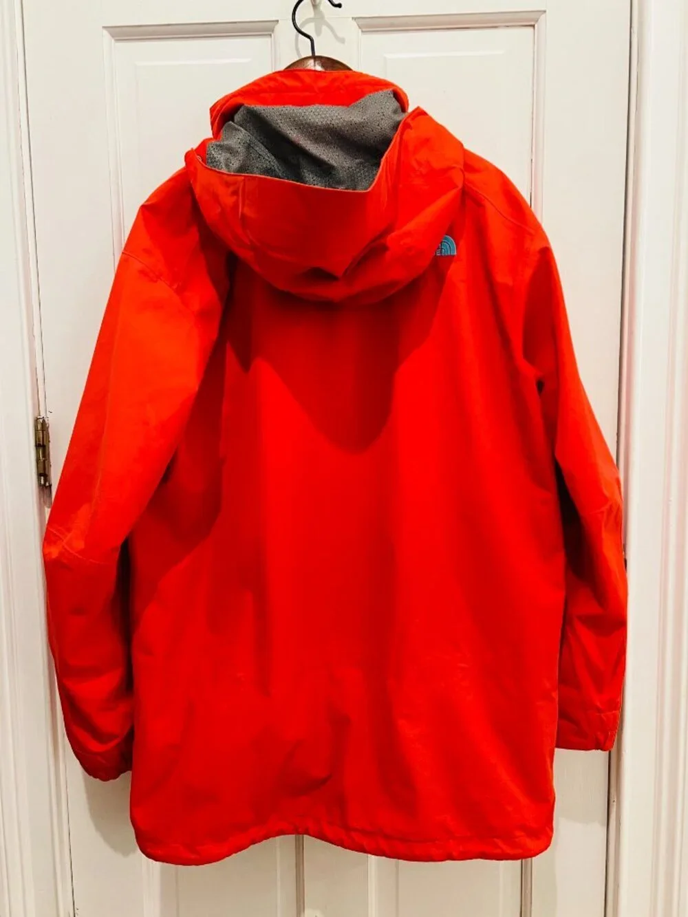 North Face Cryptic Decagon Jacket Flashlight RECCO Mens Red Ski Snow Technical M